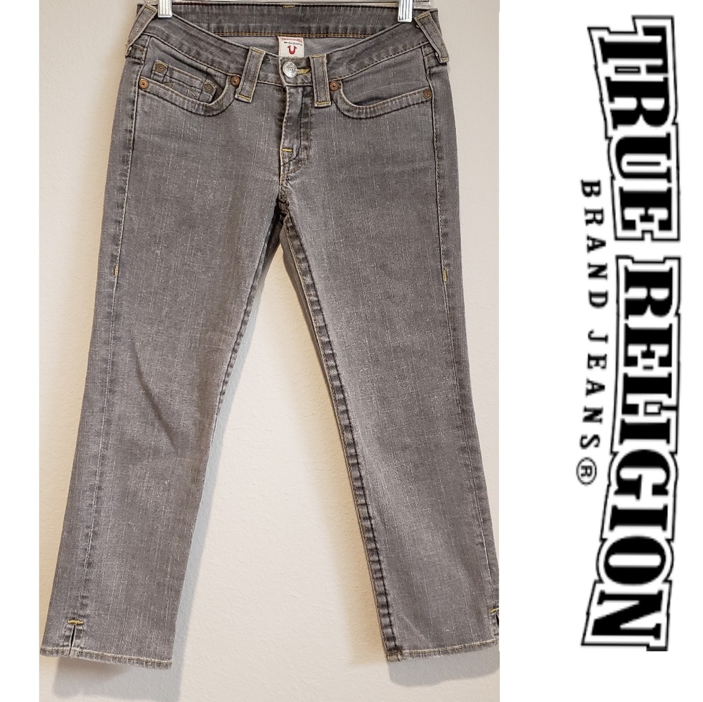 ⚫ True Religion Capri Jeans